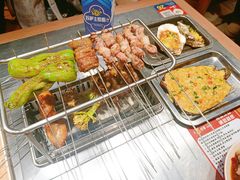 -绿地三只羊羊肉串(万科店)