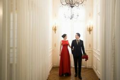 -太郎花子婚纱摄影艺术中心