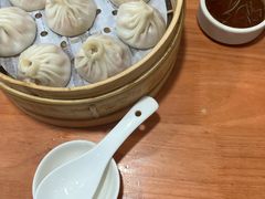 -莱莱小笼·乔艾