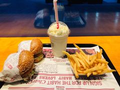 -The Habit Burger Grill 哈比特汉堡(复兴soho店)