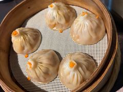 蟹肉鲜肉小笼-蟹榭·本帮江浙菜·蟹宴(五角场合生汇商场店)