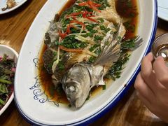 -芦茨金富饭庄·25年老字号·专做稻草鸡