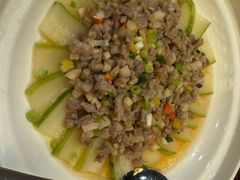 -龙悦湾酒家·八阵鱼生·渔人码头店
