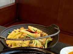 -万重锦·人文川菜馆(骡马市店)