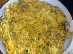 生蚝煎蛋-黄记四更烤乳猪店