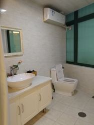 -悦芳庭美肤美体品牌集合店