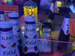 -喜鹊音乐酒馆(西街店)
