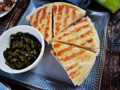 锅盔辣子-宴白鹿