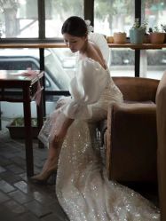 -衣贝姿婚纱礼服馆