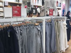 -优衣库(青岛万象城店)