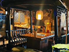 -城墙拐拐火锅(三峡广场黑金冠店)