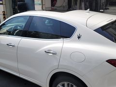 -车水马龙3M汽车贴膜冠军店隐形车衣改色膜(漕宝路中环店)