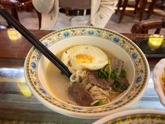 -金杨拉面王小吃面馆·牛三宝面·红烧牛肉粉