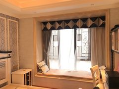 -摩力克窗帘墙布·整体软装定制(美居国际建材博览中心店)