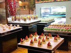 -松山湖凯悦酒店·Café自助餐厅·周末火舞秀表演
