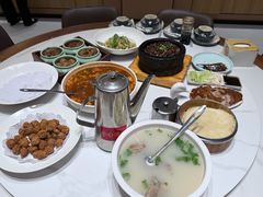 -梅利汴京烤鸭•开封豫菜地标店(东大街店)