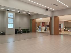 -YASAKI国际舞蹈中心