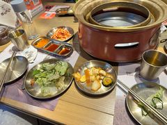 老太太特色肥牛-西塔老太太泥炉烤肉(双井店)