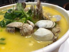 -何记花甲(海岸城旗舰店)