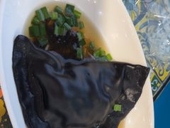 -小红鲸·海鲜餐厅(轸大路店)