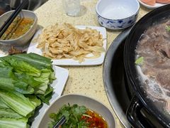 -九寨特色牦牛肉汤锅 羊肉汤锅