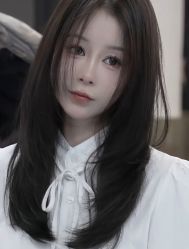 -丝语萱形象