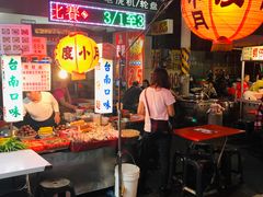 -六合夜市