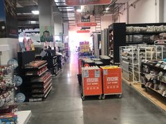 -百安居装修建材卖场(泰然店)