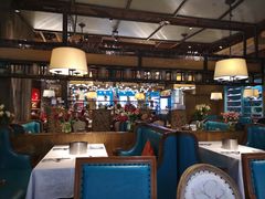 大堂-领鲜活海鲜榴莲自助火锅(东门店)