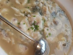 -严记小天府酸菜鱼(西四路店)