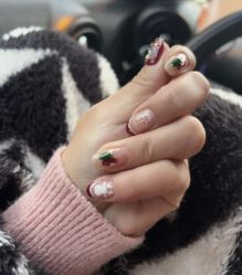 -UGIRL有个美甲
