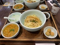 蟹黄面-蟹上黄·蟹黄面·江南糖水(人民广场店)