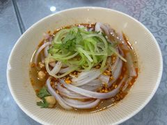 -汗腾格里·风味餐厅(新疆驻京办店)