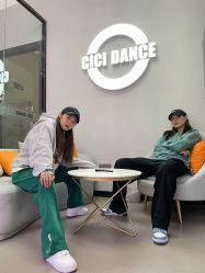 -CICI街舞专业培训