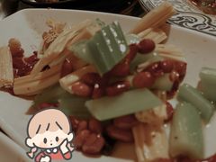 芹菜腐竹花生米-昱家胡同·烧烤海鲜铜锅涮肉(和平里店)