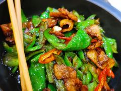 刘洋辣椒炒花猪肉-大鸭梨烤鸭(石佛营店)
