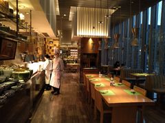 -两咖啡自助餐厅(静安香格里拉酒店)