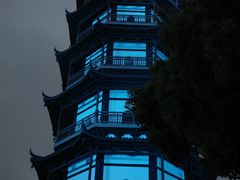 -绳金塔