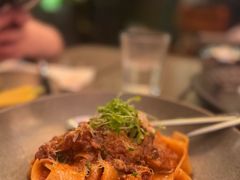 慢炖牛尾肉酱超宽面-Calix&Lay's(新天地店)