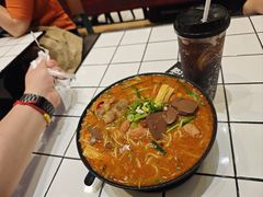 -肥汁米蘭香港米线(长宁来福士店)