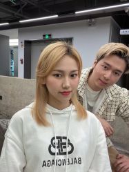 -斑斓色彩沙龙