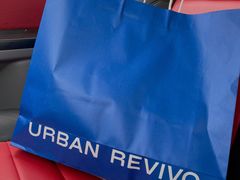 -URBAN REVIVO(欢乐海岸购物中心店)