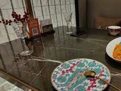 -海派悦庭·海胆烧麦·新融合菜(凯德广场店)