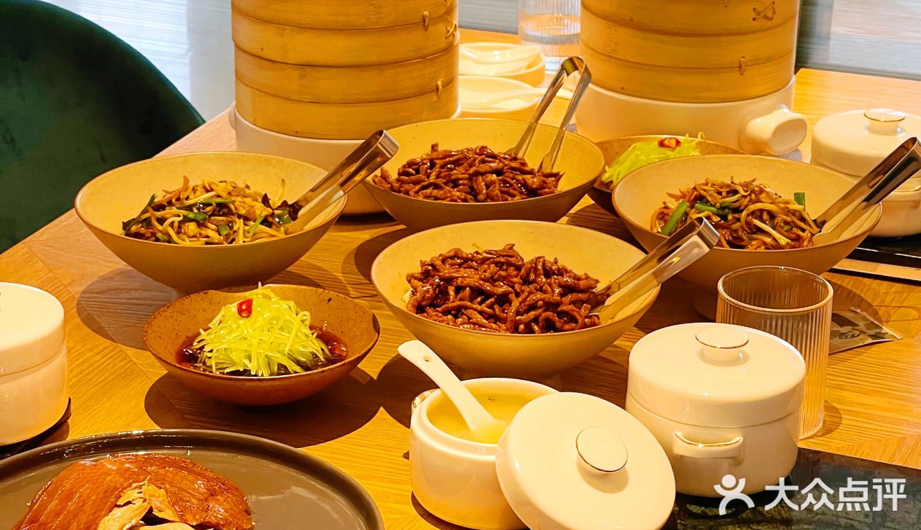 岛上也有人均40的春饼店了