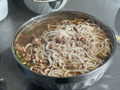 -正宗杨记普洱酸醋米线(总店)