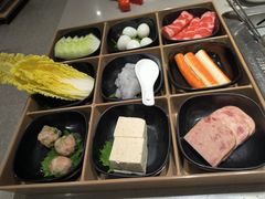 甄选九宫格-海底捞火锅(如皋吾悦广场店)