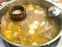-朴小妹人参鸡汤火锅(长白山万达店)