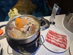 -领鲜活海鲜榴莲自助火锅(东门店)