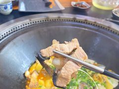 -老刘生态大鱼坊铁锅炖鱼(赛马场店)