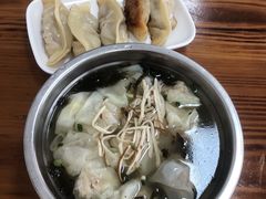 -小董骨汤馄饨店(通扬路店)
